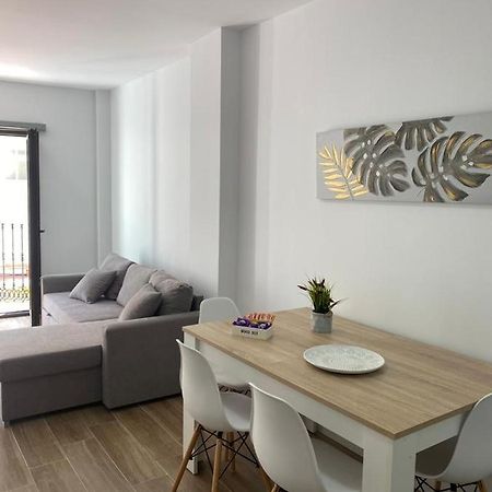 Apartamentos Marmoles Centro Málaga Dış mekan fotoğraf
